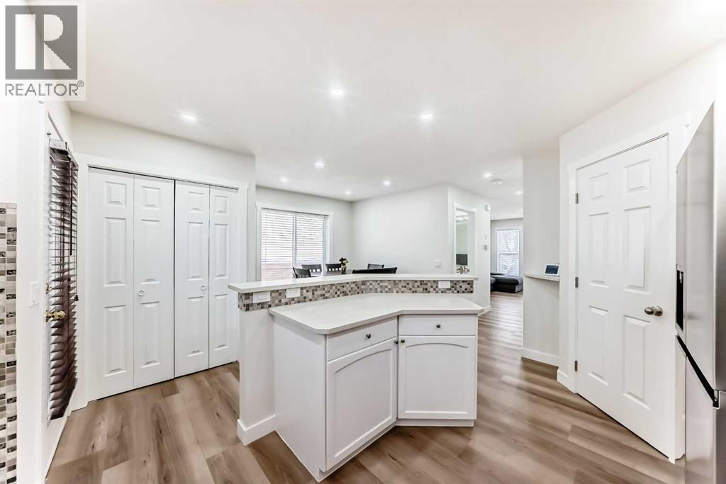 Single Family House for Sale in  Country Hills Heights Country Hills Calgary 