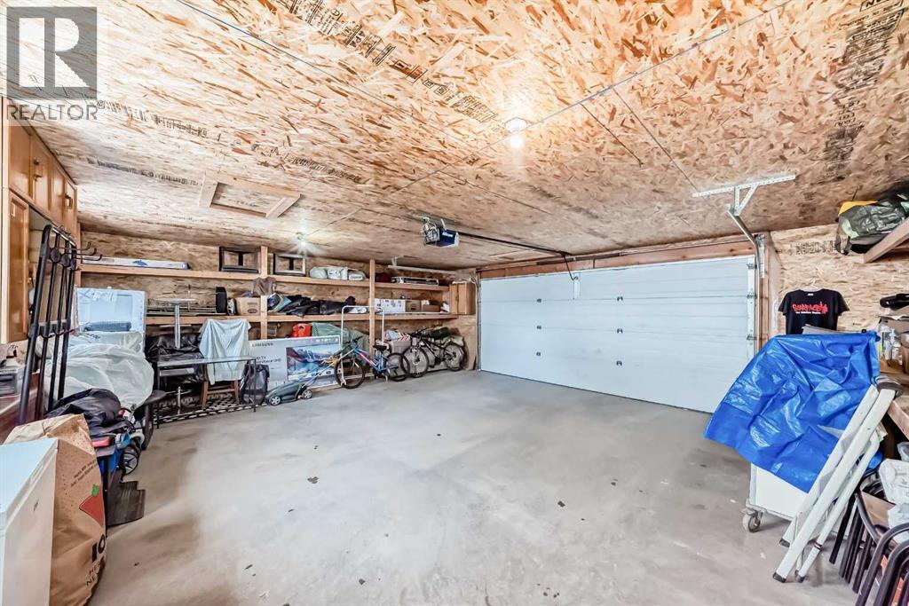 Single Family House for Sale in  Country Hills Heights Country Hills Calgary 