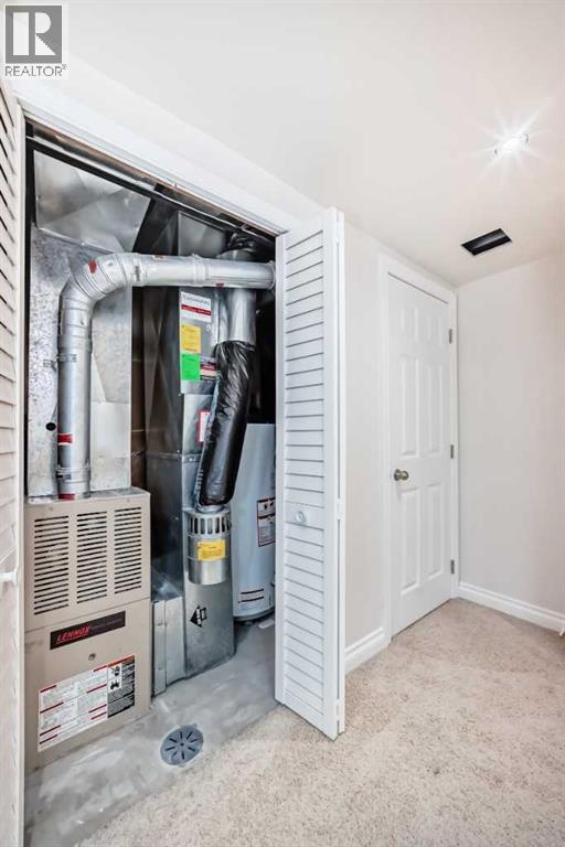 Single Family House for Sale in  Country Hills Heights Country Hills Calgary 