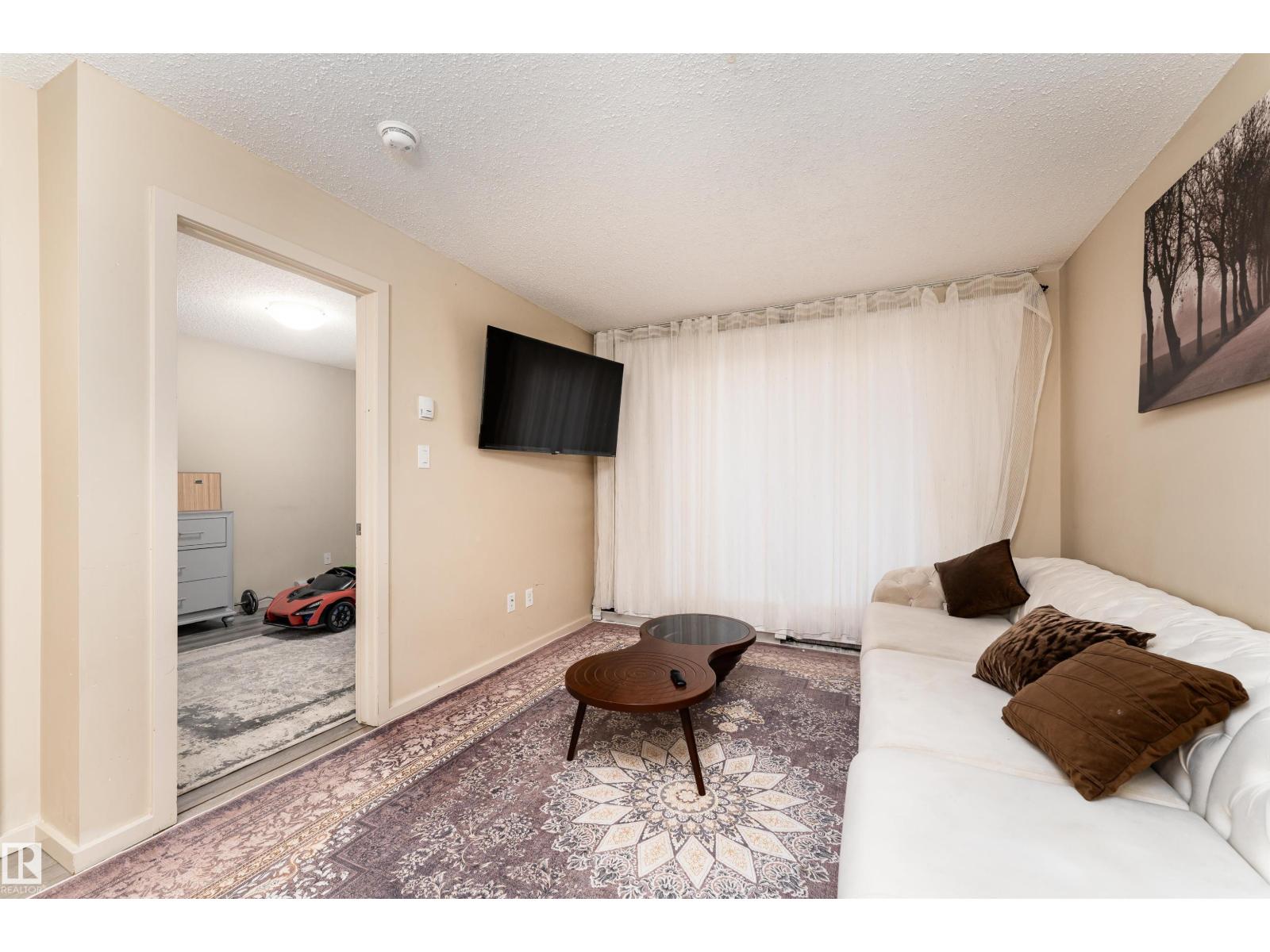 
          205 340 WINDERMERE Road NW
            <br/>
            <span>Edmonton</span>
            , 
            <span>AB</span>
             <span>T6W2P2</span>
         - Photo 21