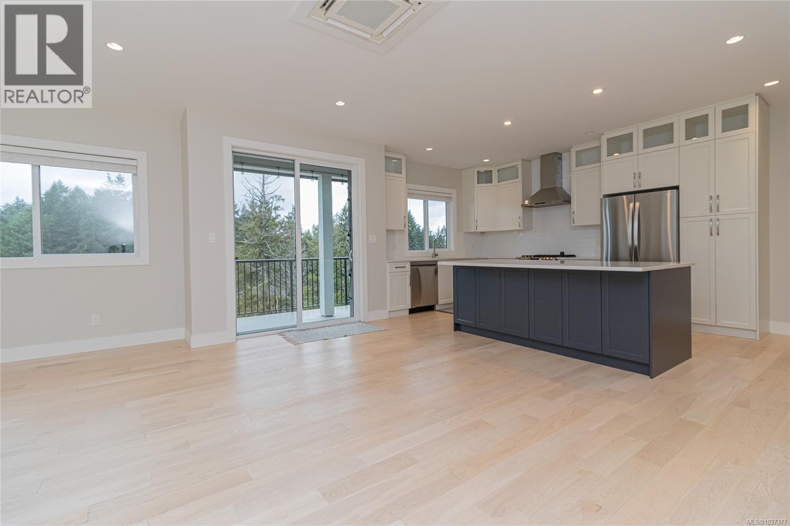 #B 759 CUAULTA CRES - 6