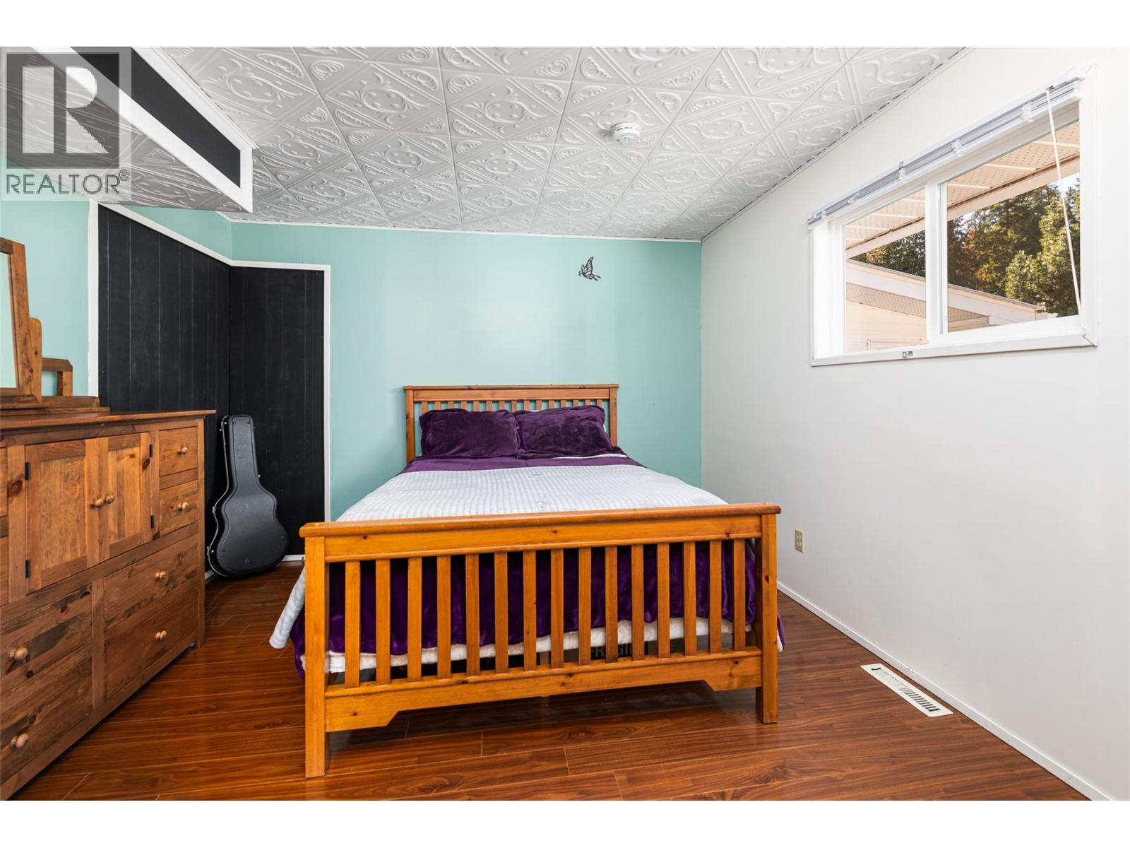 5145 ELSIE HOLMES Road, Wynndel