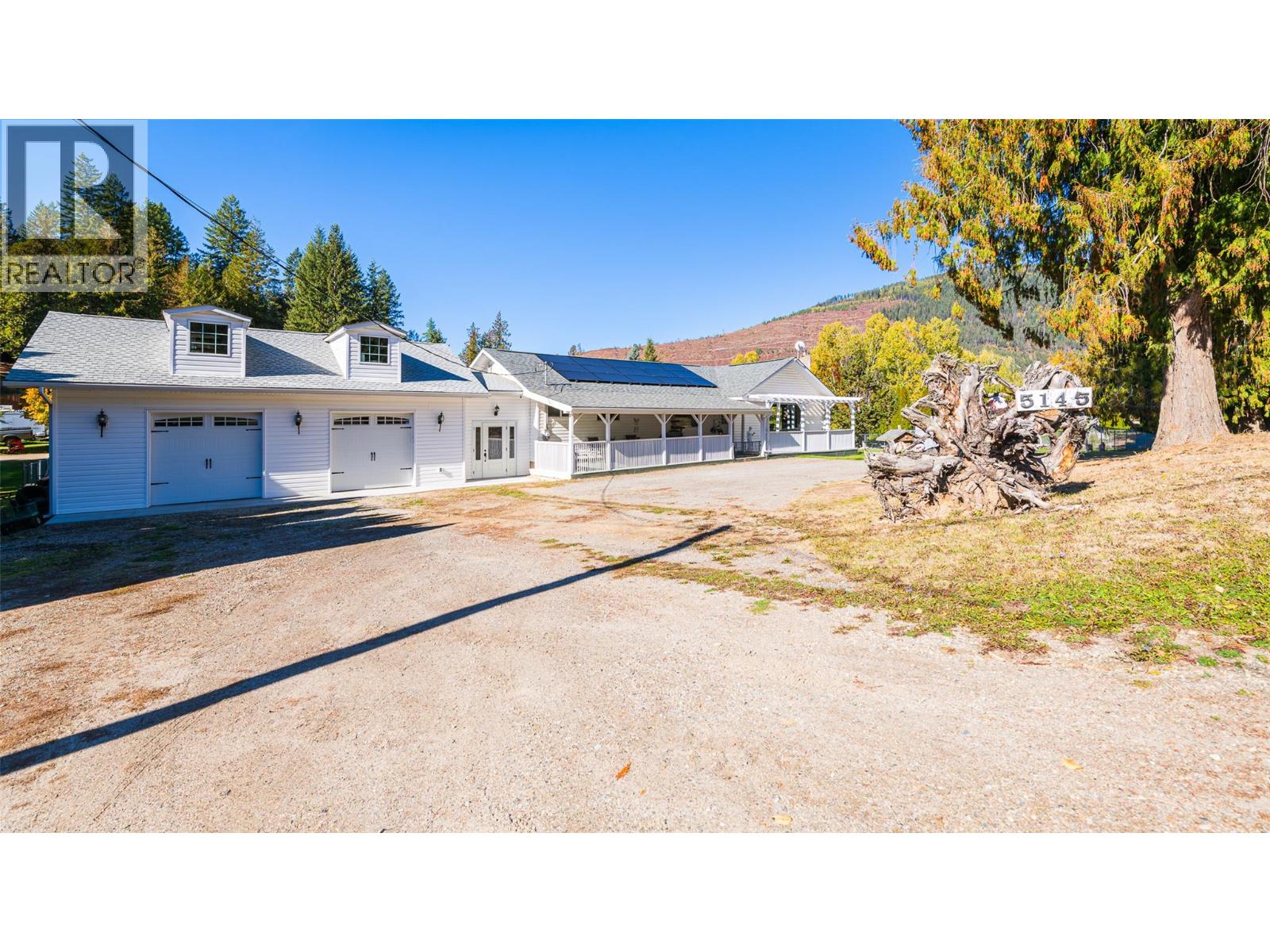 5145 ELSIE HOLMES Road, Wynndel