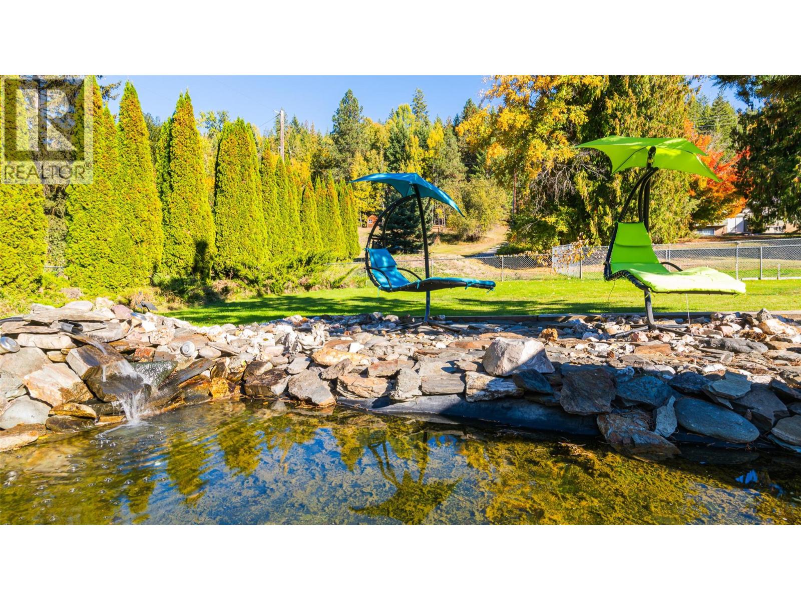 5145 ELSIE HOLMES Road, Wynndel