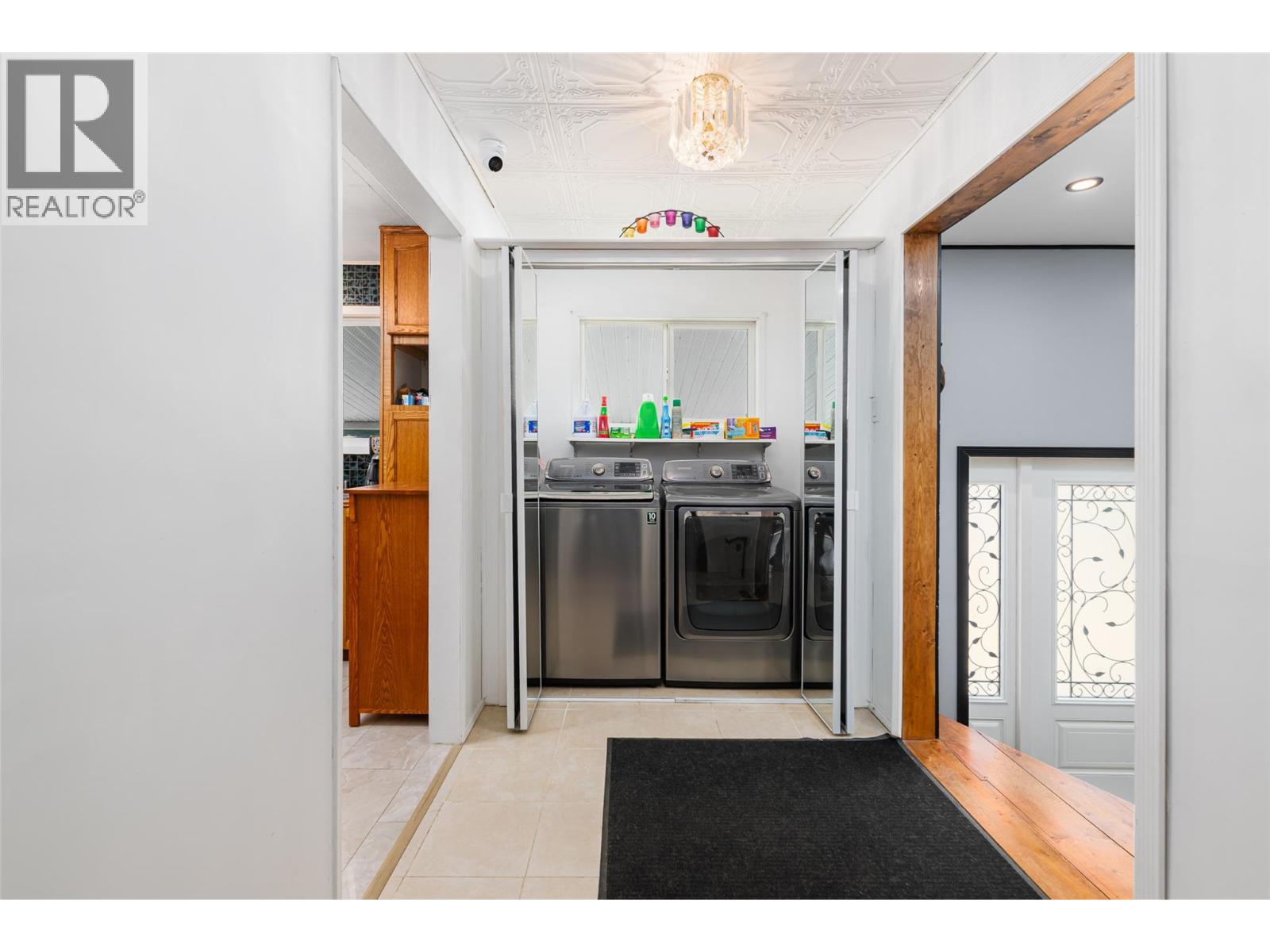 5145 ELSIE HOLMES Road, Wynndel