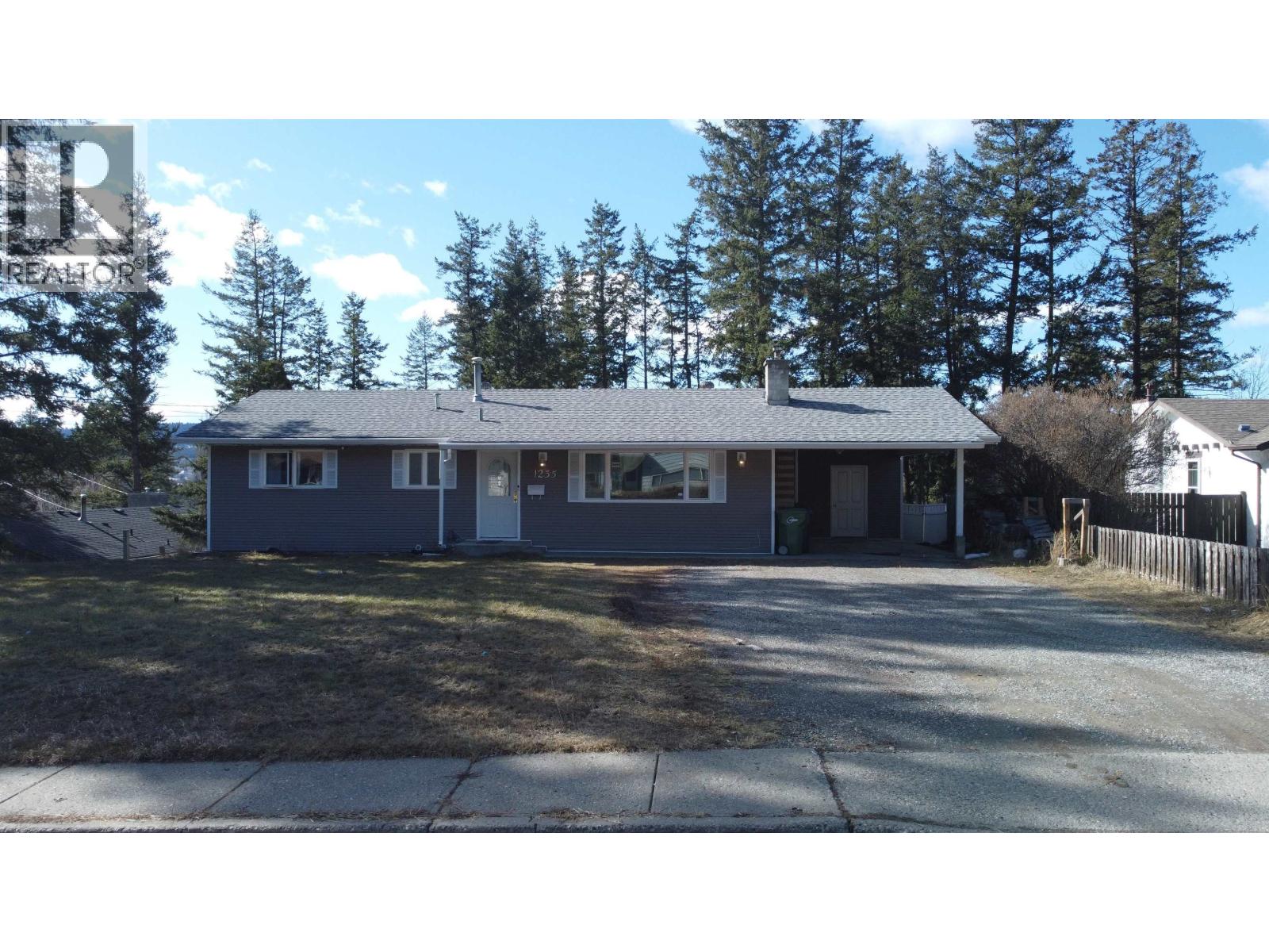 1235 CLARKE AVENUE, Williams Lake