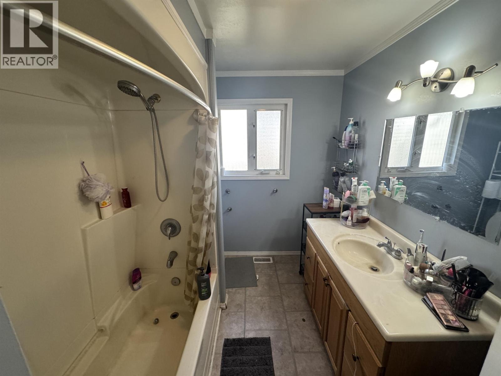 1235 CLARKE AVENUE, Williams Lake