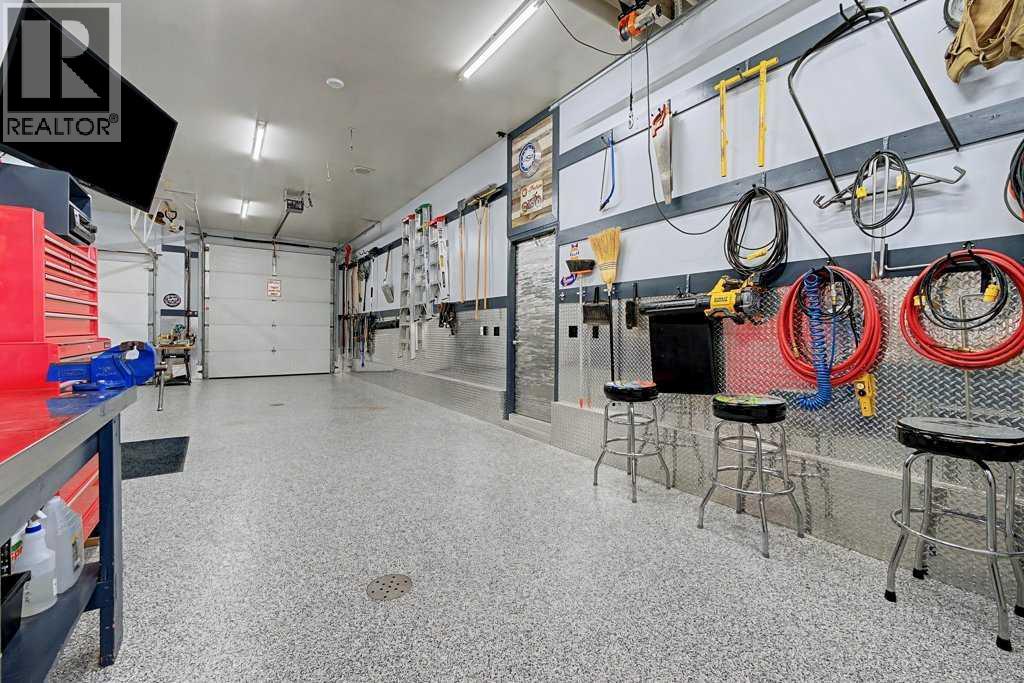 Single Family House for Sale in  Arbour Vista Road NW Arbour Lake Calgary 