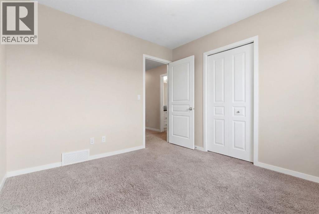 Single Family House for Sale in  Auburn Springs Close SE Auburn Bay Calgary 