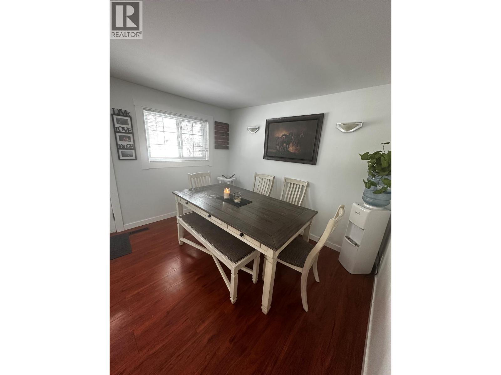 5109 43 Street NE, Chetwynd