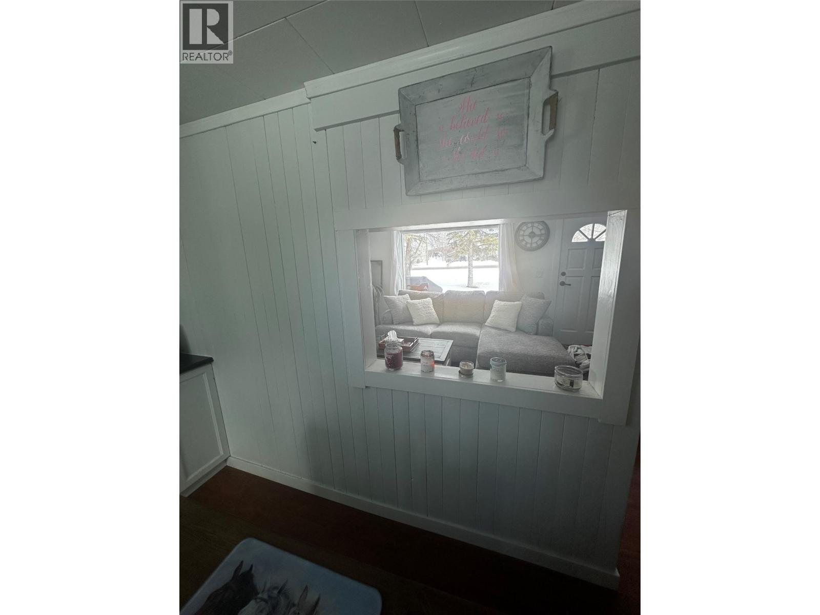 5109 43 Street NE, Chetwynd