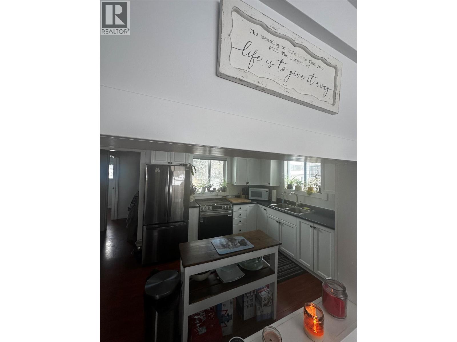 5109 43 Street NE, Chetwynd