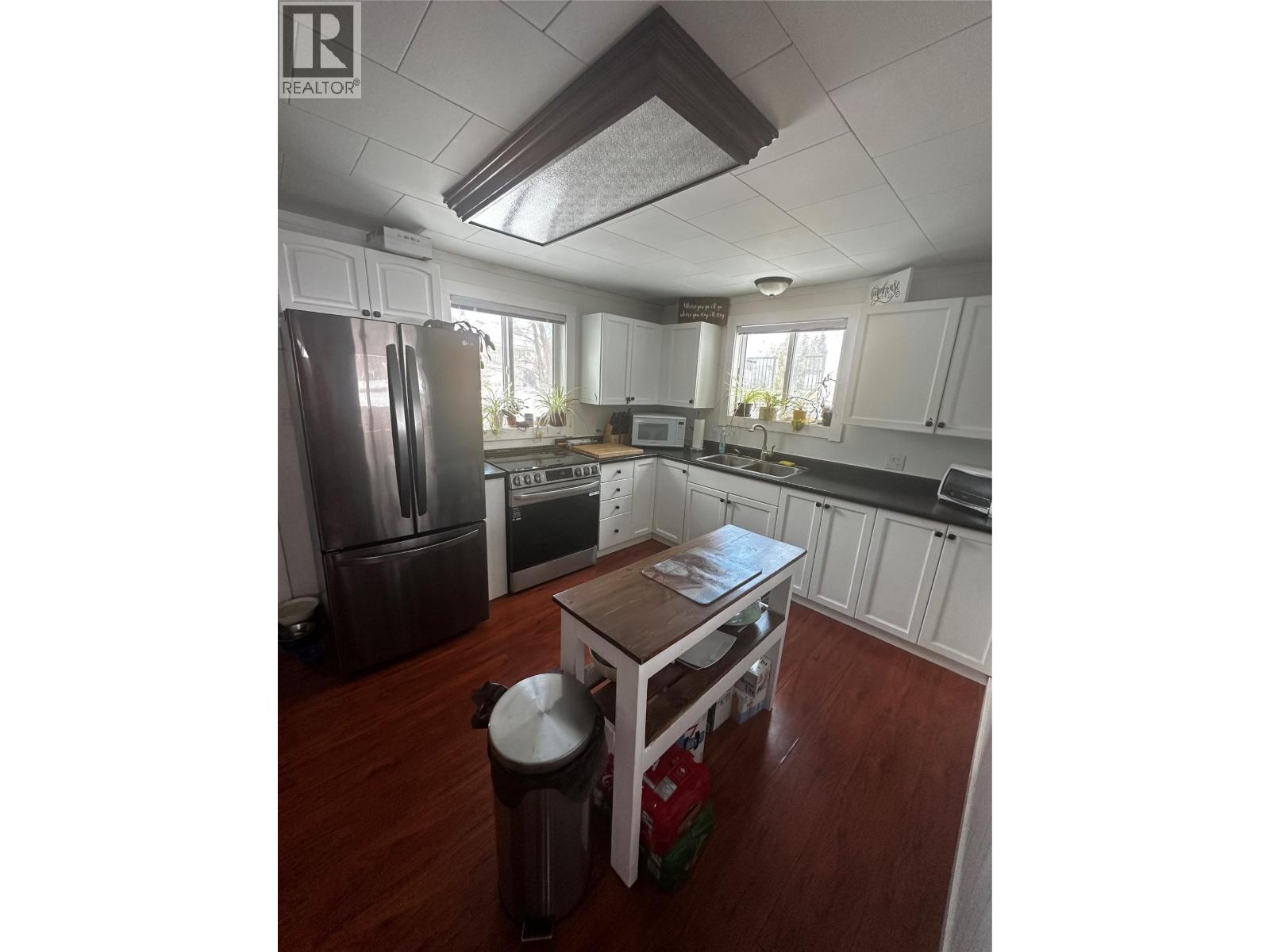 5109 43 Street NE, Chetwynd