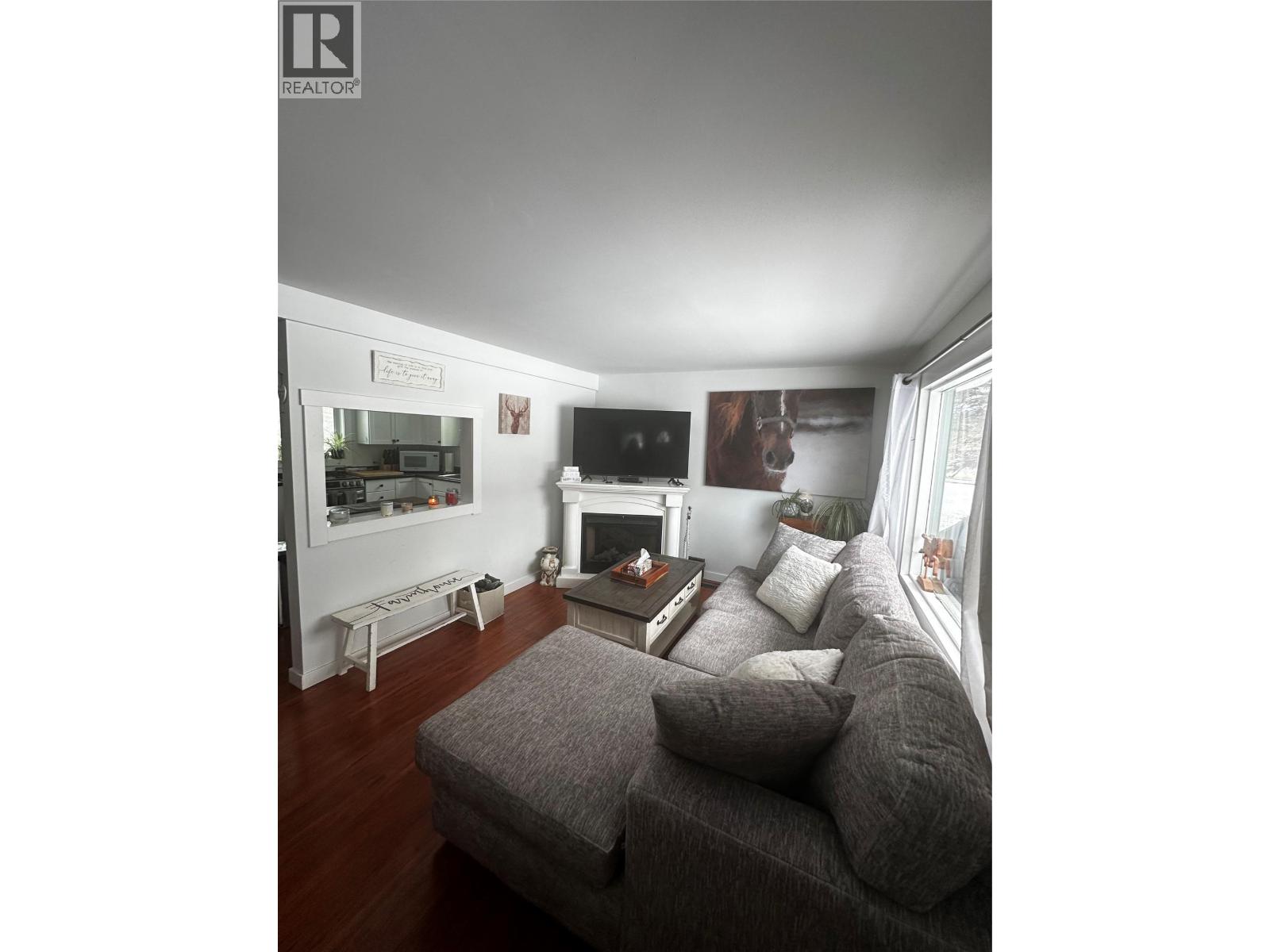 5109 43 Street NE, Chetwynd