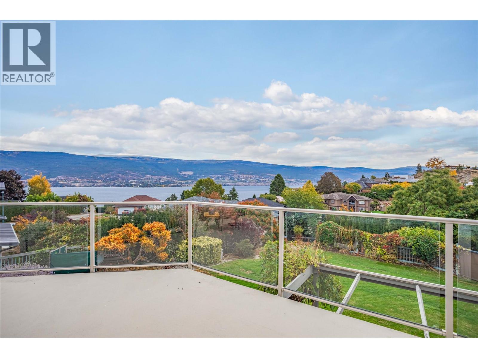 5408 Clark Street, Summerland