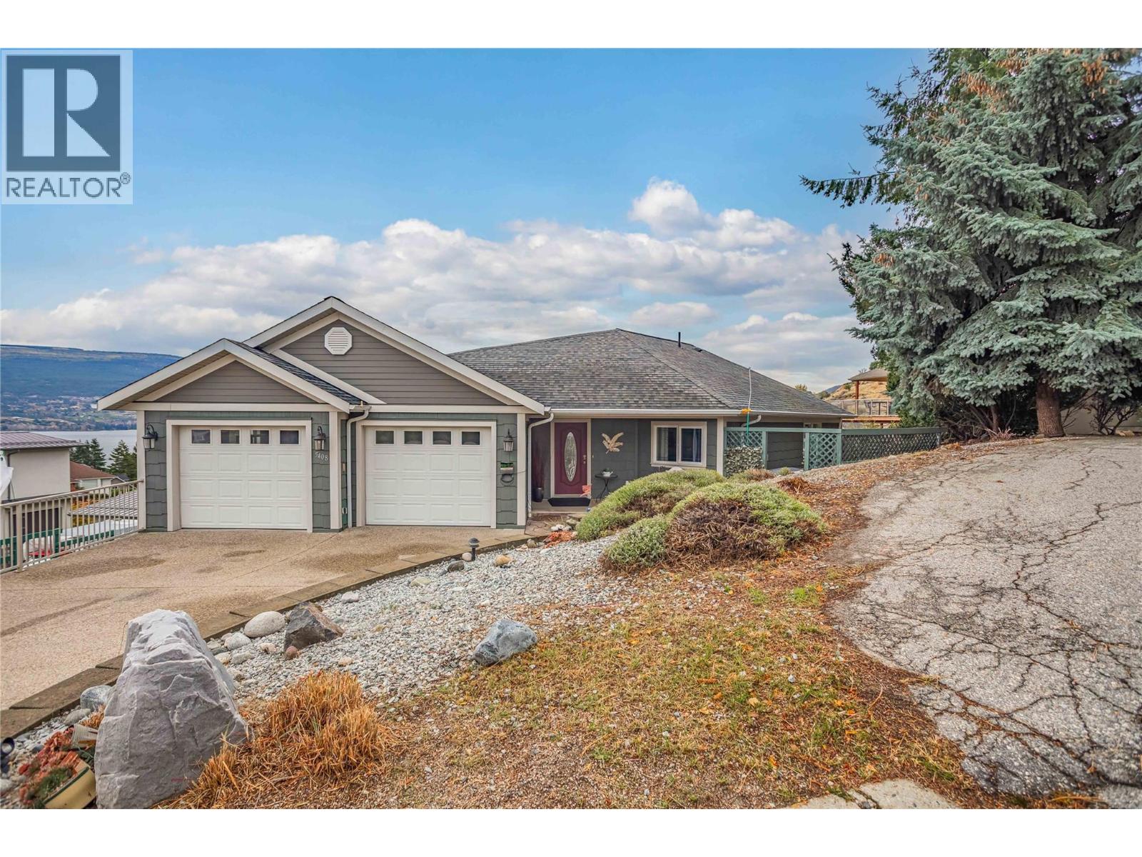 5408 Clark Street, Summerland