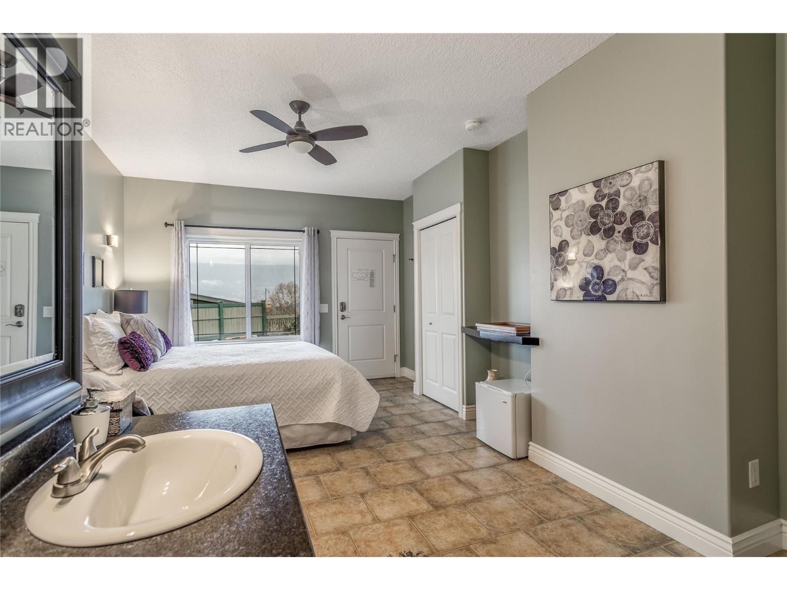 5408 Clark Street - 44