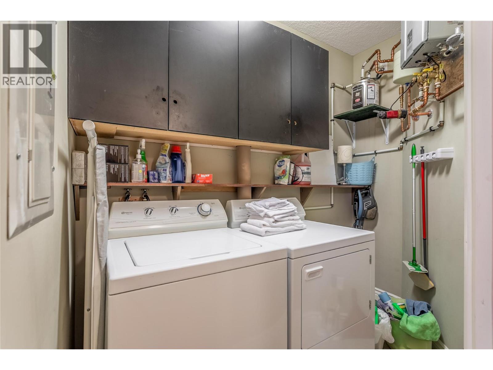 5408 Clark Street, Summerland