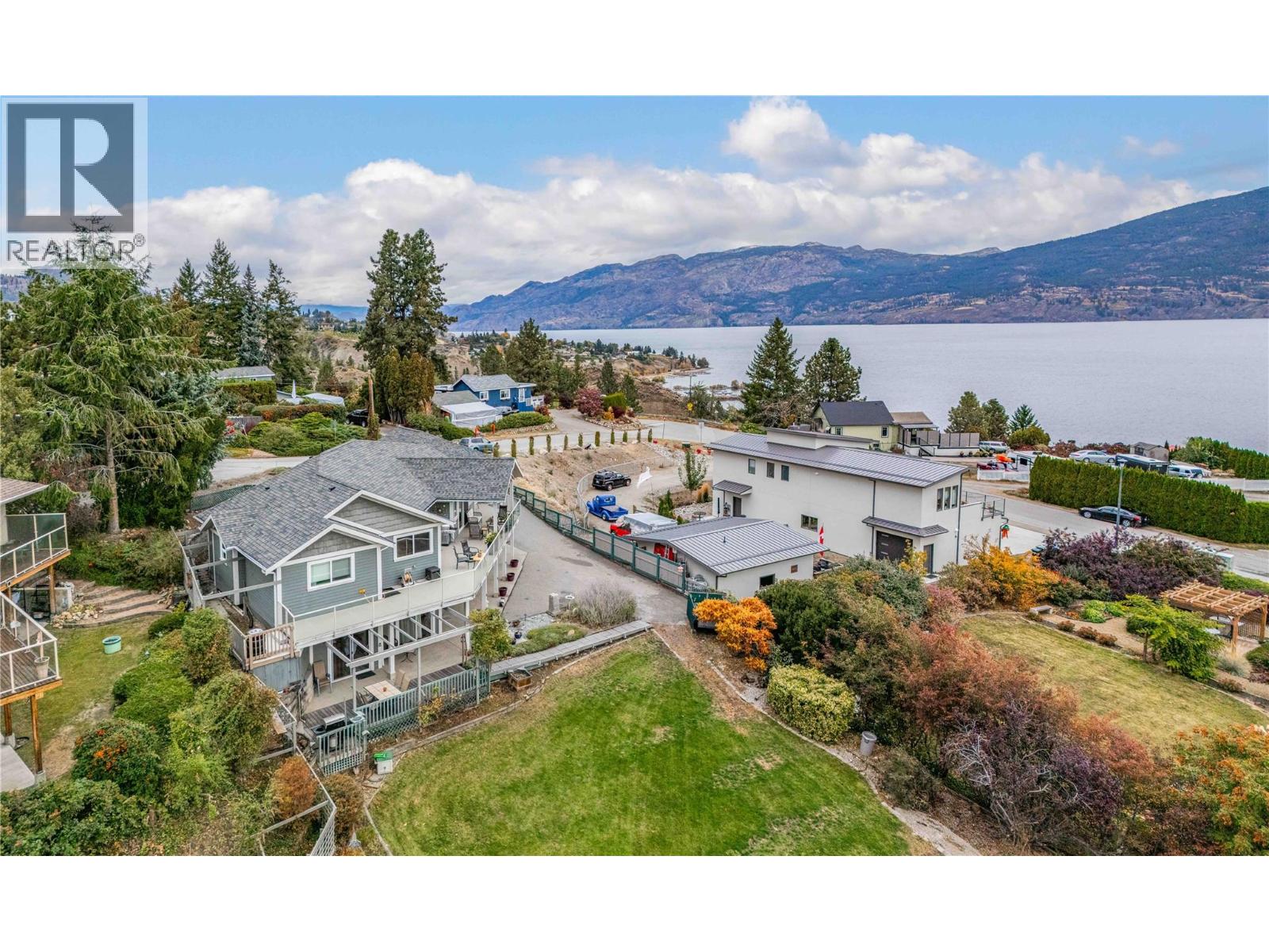 5408 Clark Street, Summerland