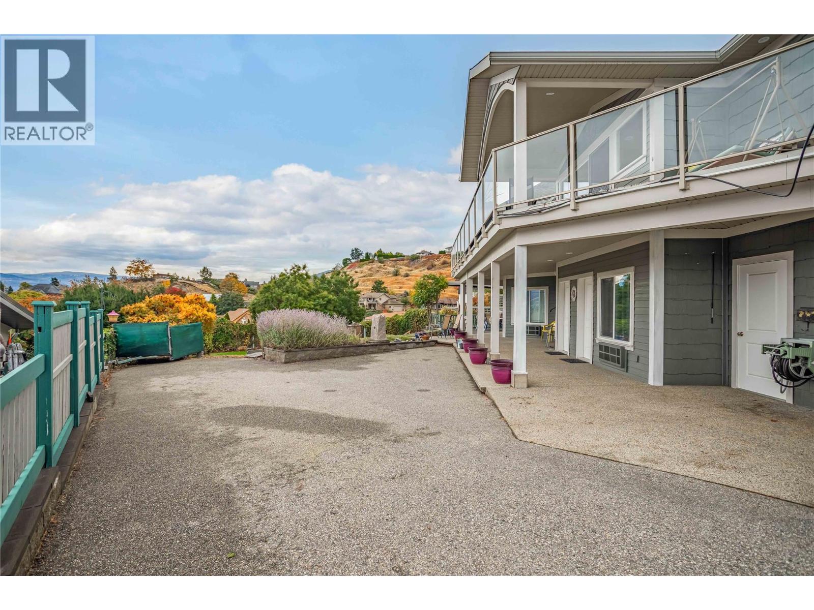 5408 Clark Street, Summerland