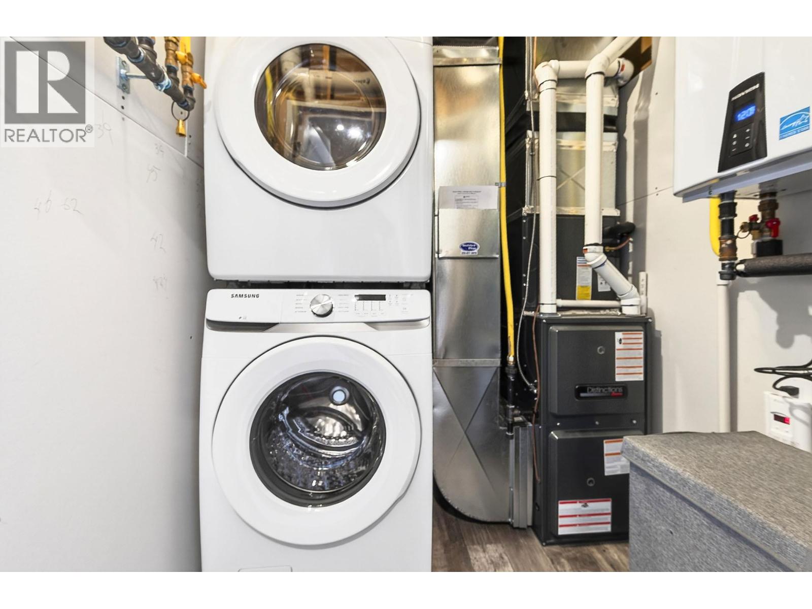 1701 FOXTAIL Drive Unit# 110, Kamloops