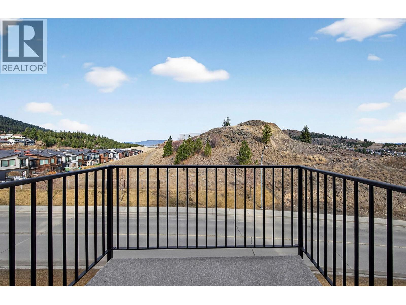 1701 FOXTAIL Drive Unit# 110, Kamloops