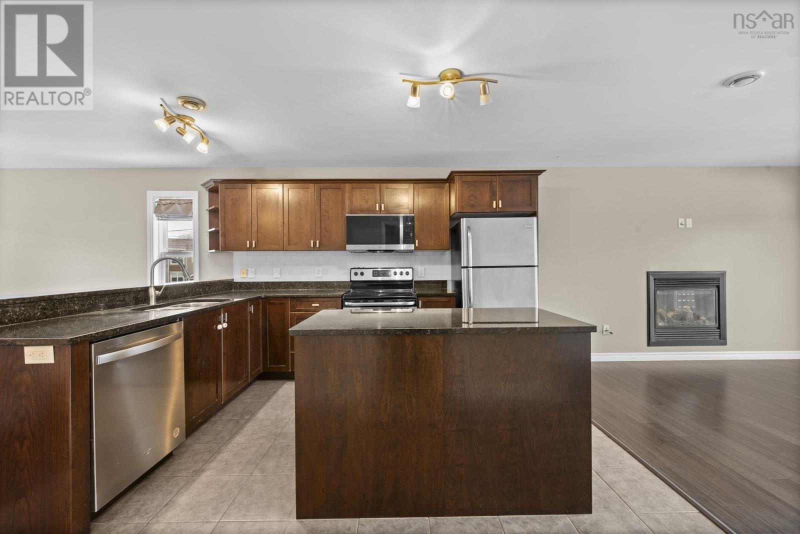 Property 8 of 50 of 49 Halef Court