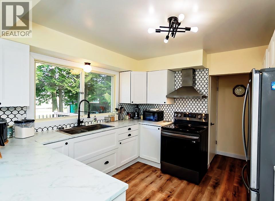 4824 OLSON Avenue, Terrace