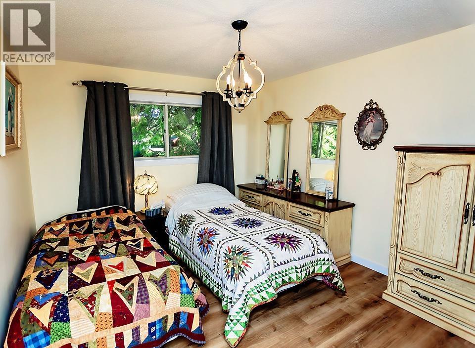 4824 OLSON Avenue, Terrace