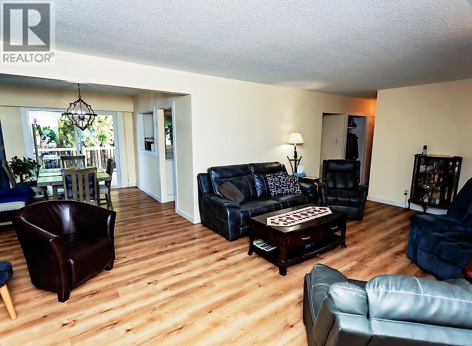 4824 OLSON Avenue, Terrace