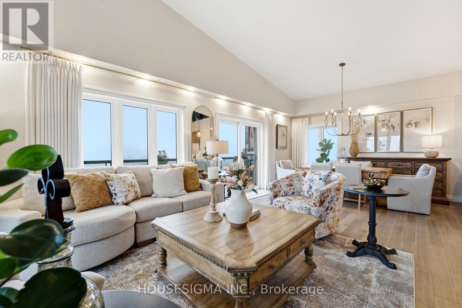 309 - 23 STUMPF STREET