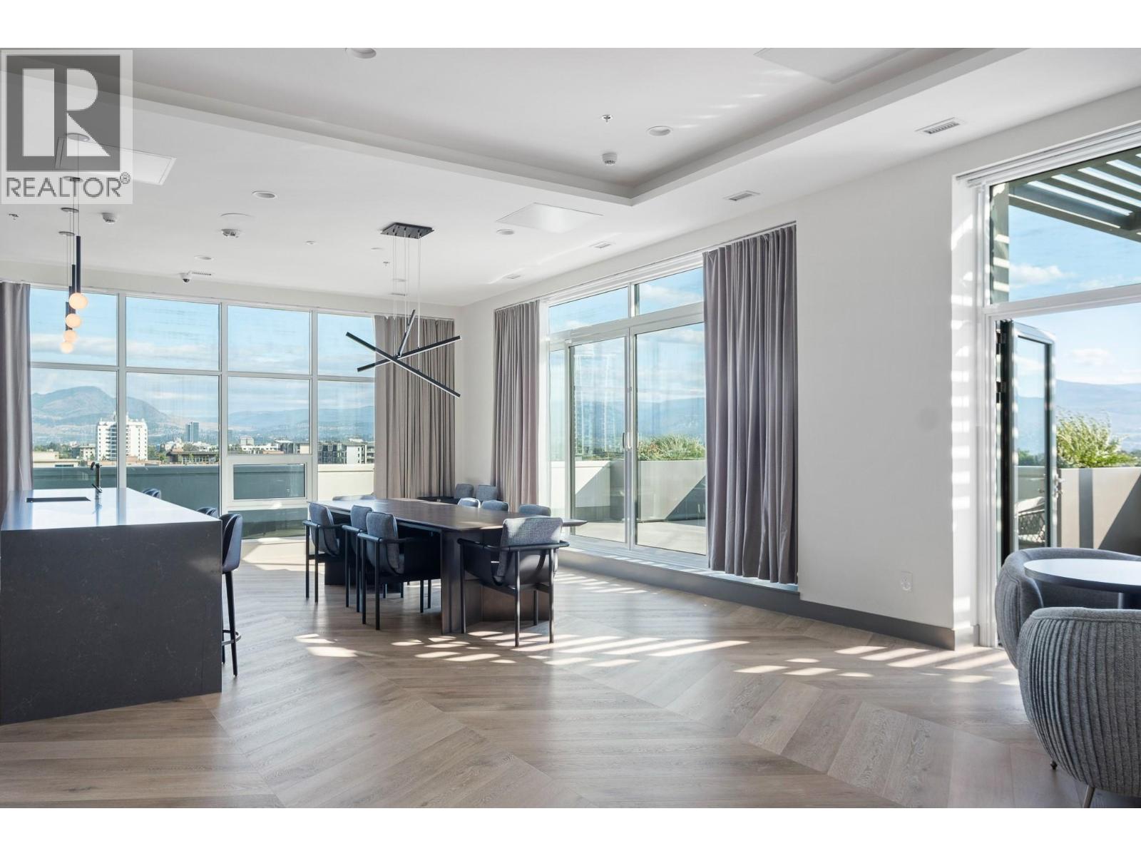 #902 1626 Water Street - 29
