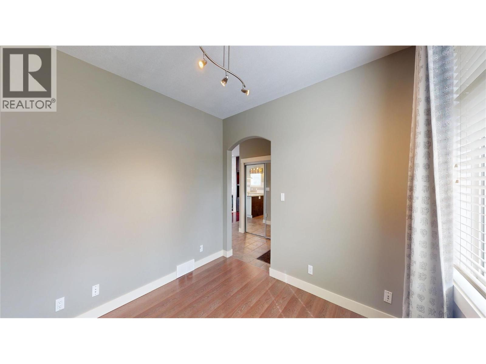 1631 Mt. Pyramid Crescent, Cranbrook