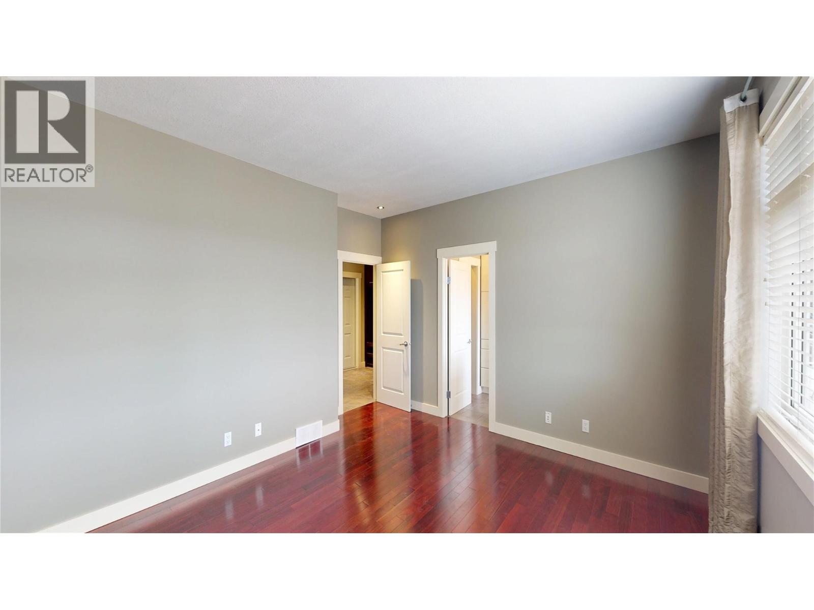 1631 Mt. Pyramid Crescent, Cranbrook