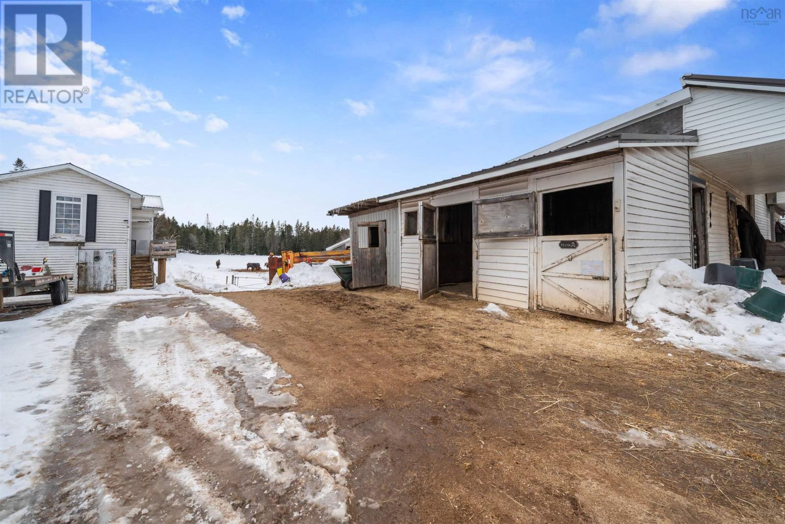 Property 33 of 49 of 5124 Highway 14 Highway