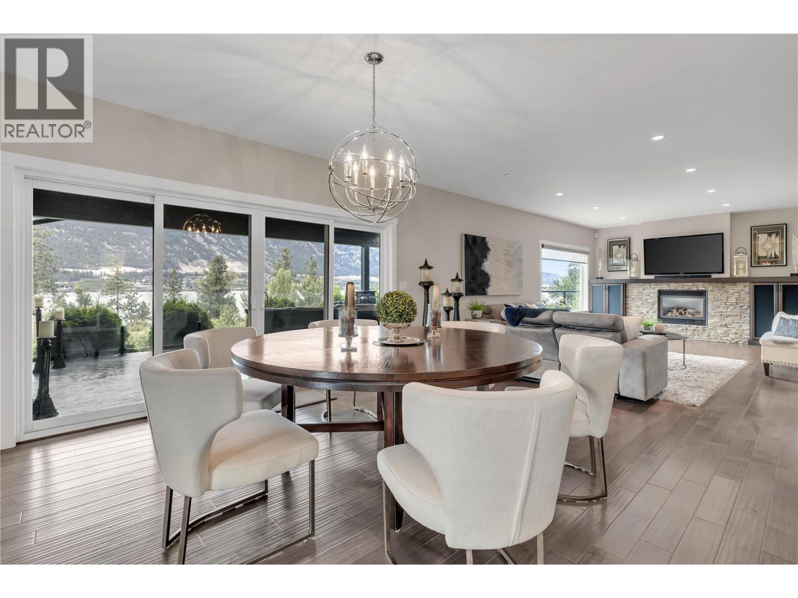 4511 Crawford Road, Lake Country