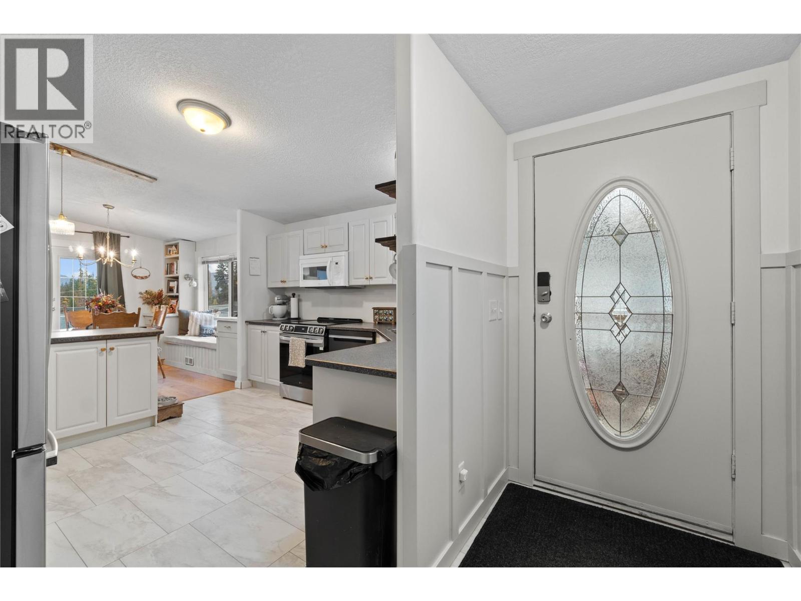 900 10 Avenue SE Unit# 27, Salmon Arm