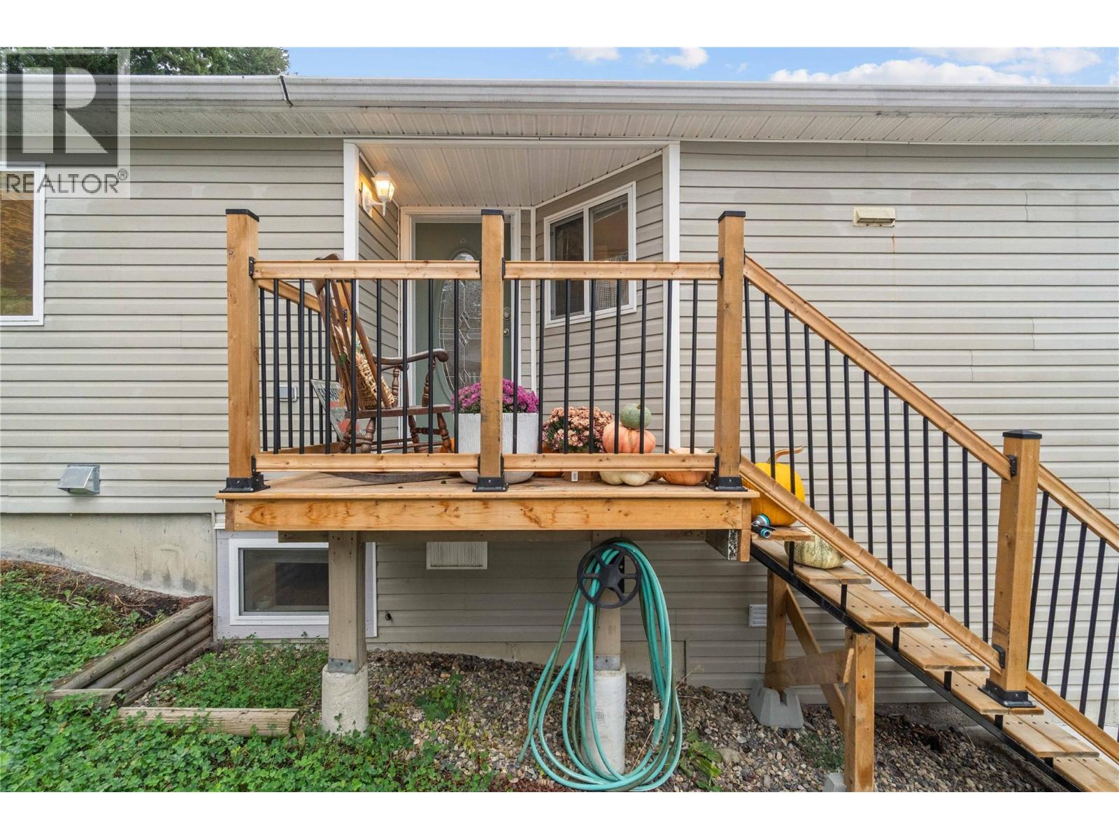 900 10 Avenue SE Unit# 27, Salmon Arm