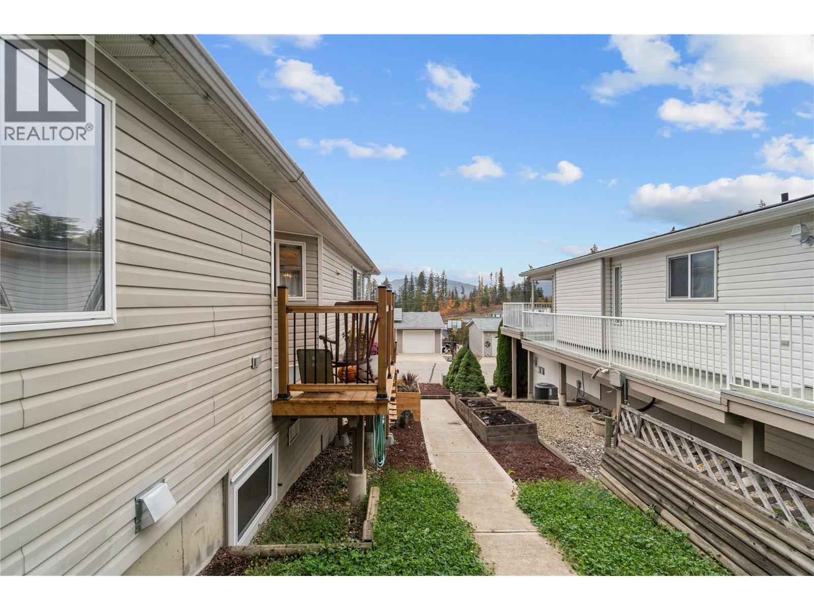 900 10 Avenue SE Unit# 27, Salmon Arm