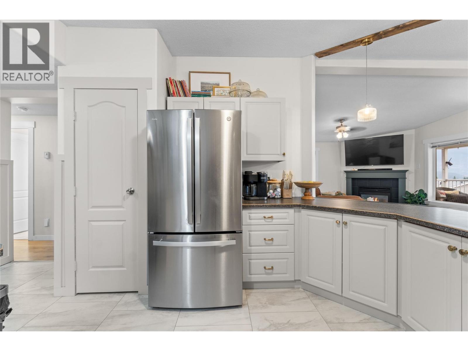 900 10 Avenue SE Unit# 27, Salmon Arm