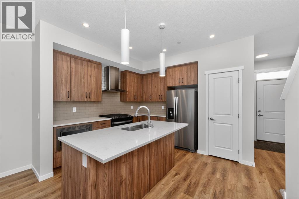 Single Family House for Sale in  Hotchkiss Drive SE Hotchkiss Calgary 