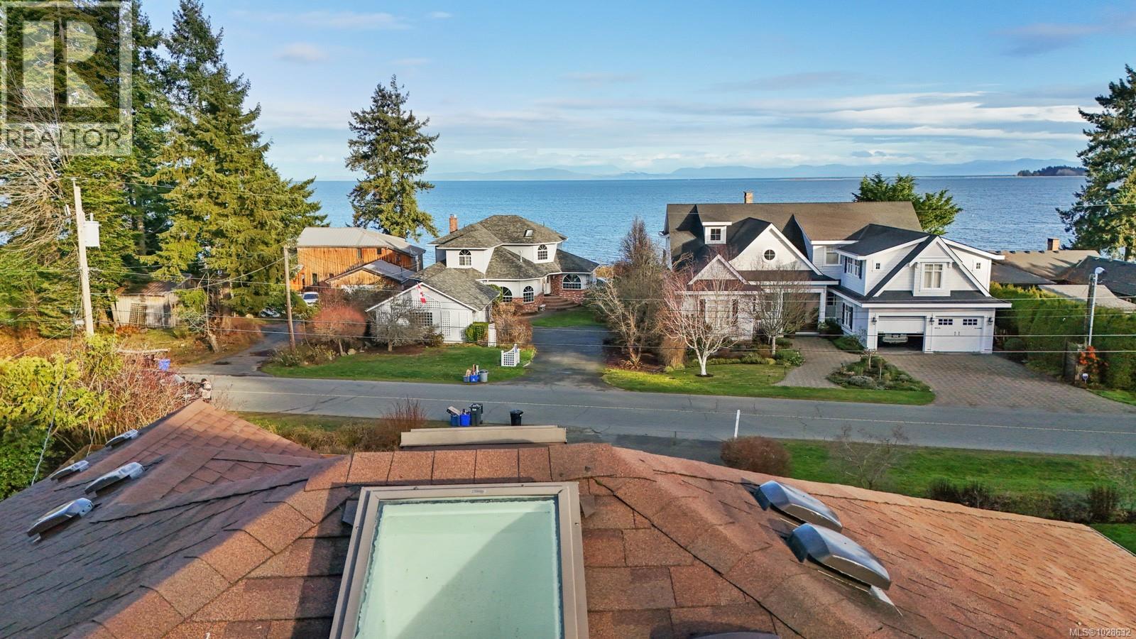 4589 KILMARNOCK DR - Image 2