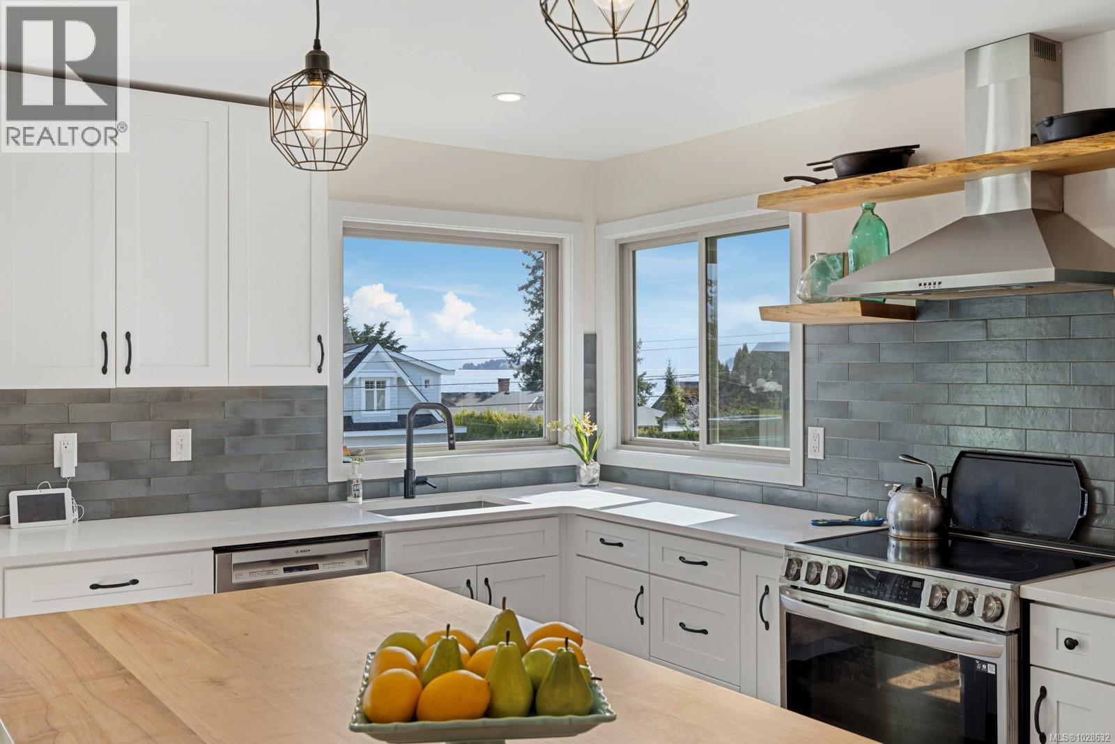 4589 KILMARNOCK DR - 6