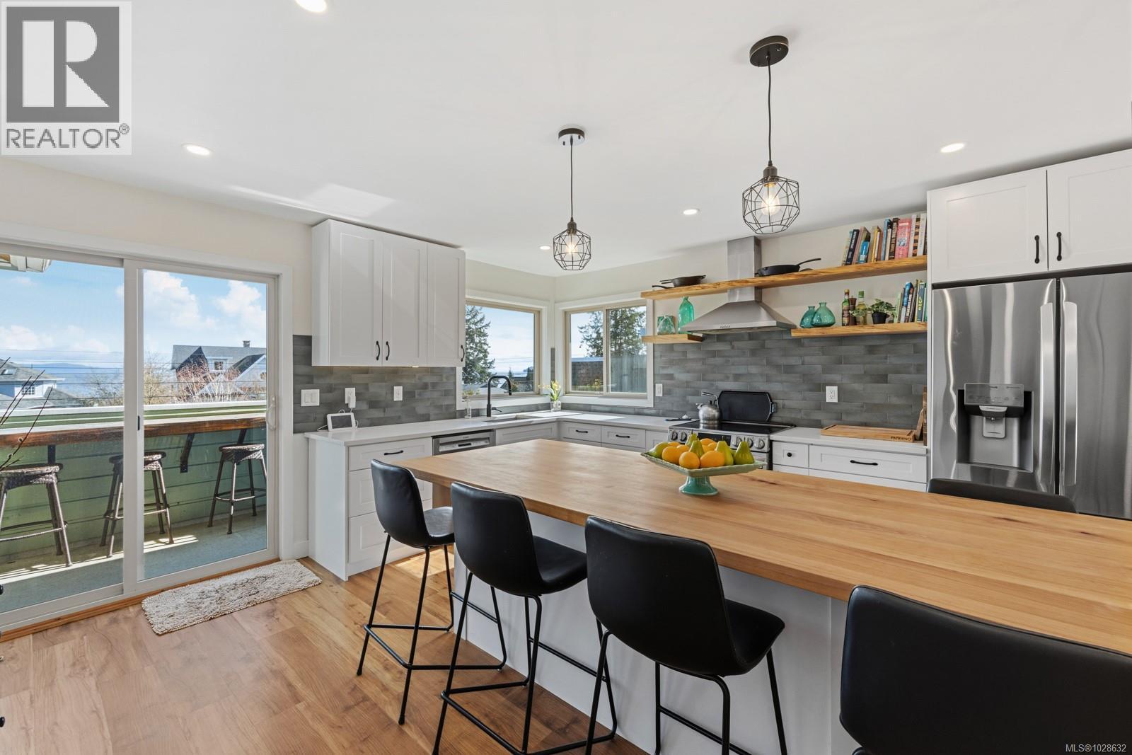 4589 KILMARNOCK DR - 11