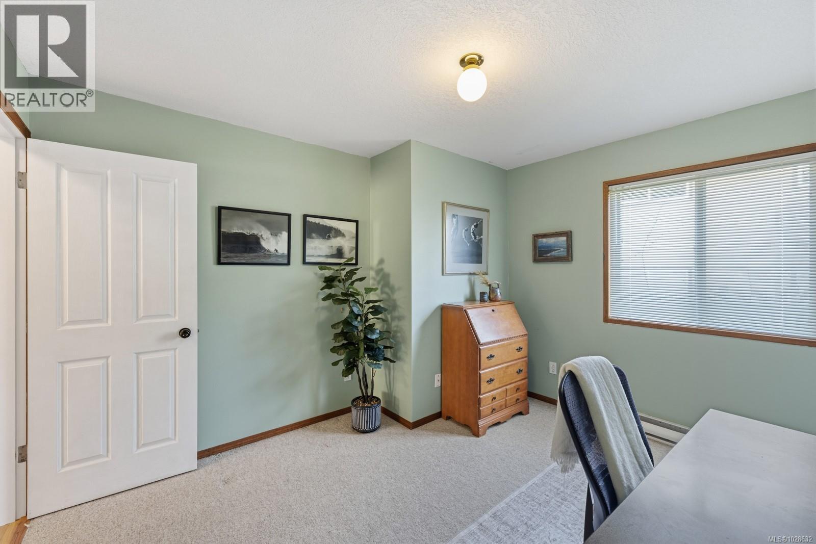 4589 KILMARNOCK DR - 39