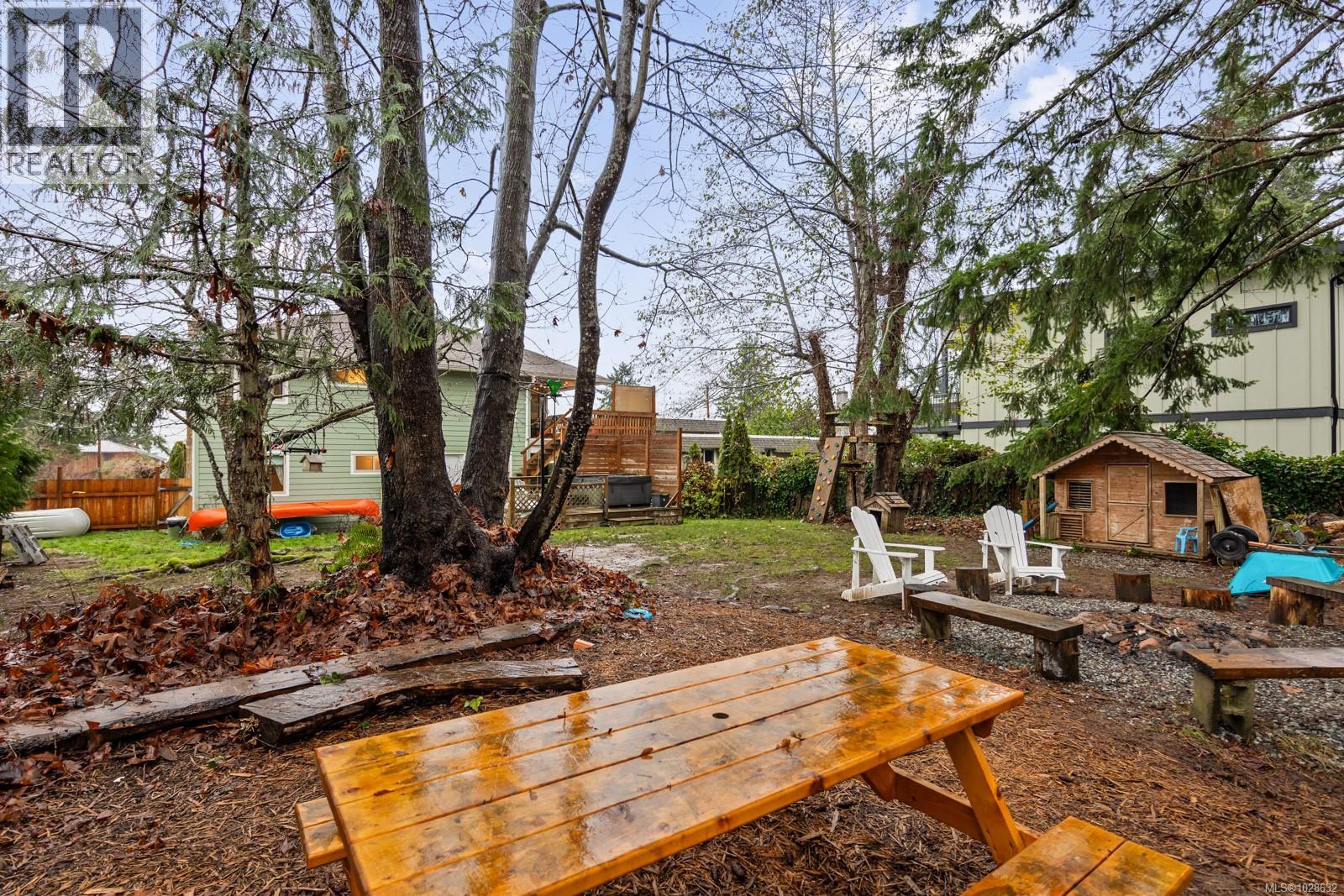 4589 KILMARNOCK DR - 61