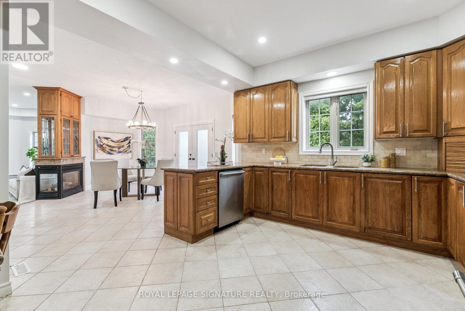 12 MCCULLOUGH COURT - 13