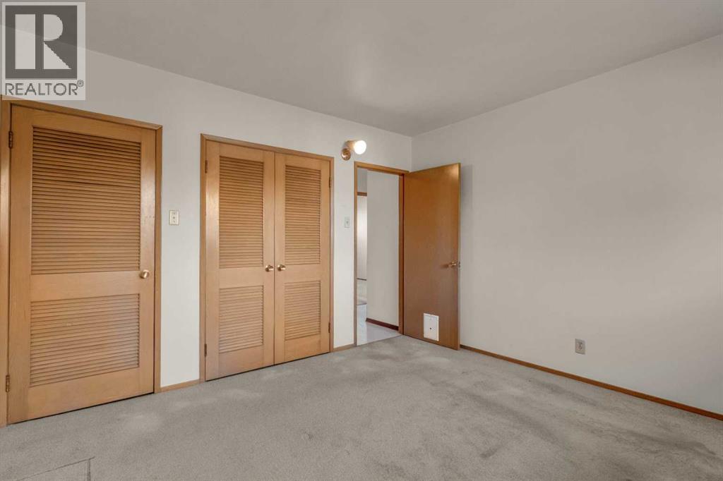 Single Family House Bungalow for Sale in  Richmond Road SW Glamorgan Calgary 