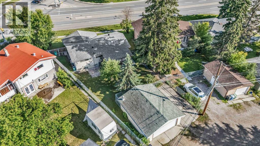Single Family House Bungalow for Sale in  Richmond Road SW Glamorgan Calgary 