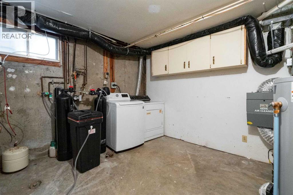 Single Family House Bungalow for Sale in  Richmond Road SW Glamorgan Calgary 